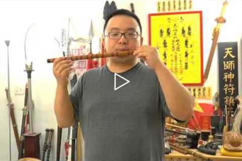 Dizi (Chinese Flute) Lesson - How to Make a Sound? How to Blow it?