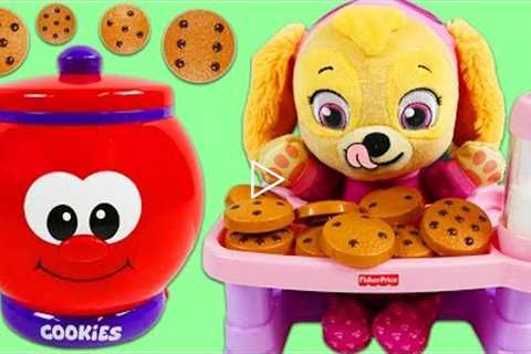 Paw Patrol Baby Skye Plays with Talking Count and Learn Cookie Jar Playset!