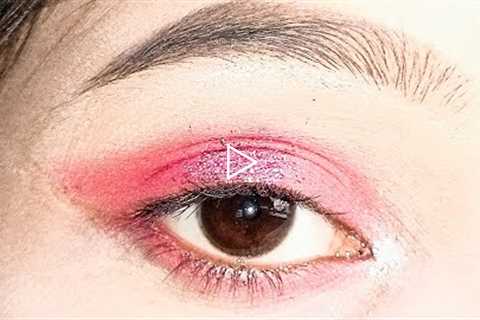 Pink glitter eye makeup tutorial / 5 minutes pink eye makeup / #eyemakeup / #eyemakeupbyuma