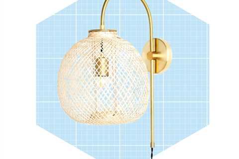 9 Plug-In Wall Sconces to Upgrade Any Space Without an Electrician