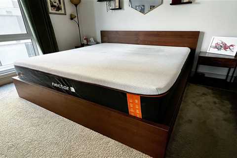 I Slept on the Nectar Premier Copper Memory Foam Mattress and My Back and Shoulder Pain Went Away