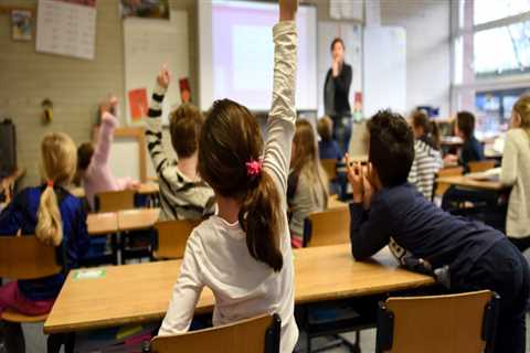 The Impact of Education Centers on Community Service in Central Kentucky: An Expert's Perspective