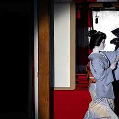 Geisha spectacle in Kyoto celebrates arrival of spring